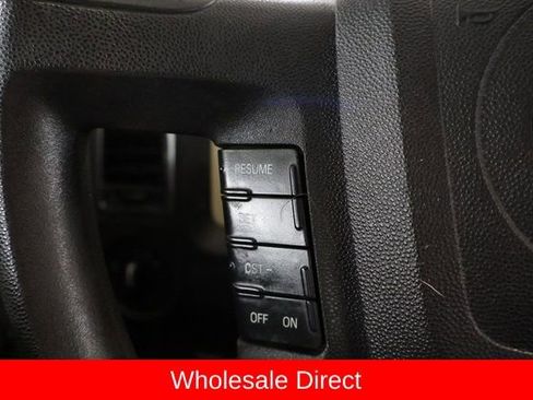 Used 2008 MAZDA Tribute i Sport image 17