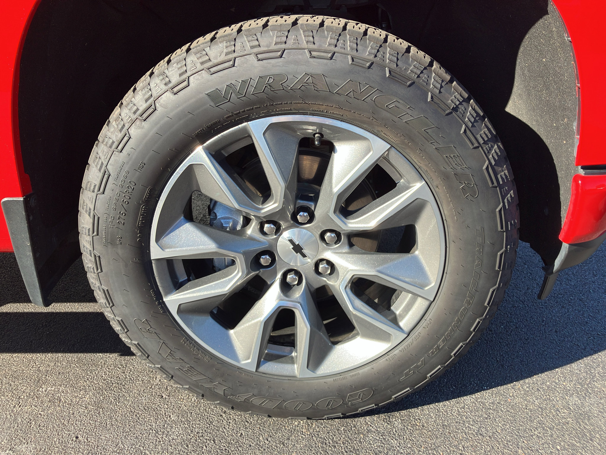 Used 2021 Chevrolet Silverado 1500 RST AWD/4WD image 13