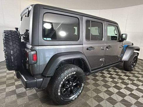 Used 2023 Jeep Wrangler Unlimited w/ 8.4" Radio Group AWD/4WD image 2