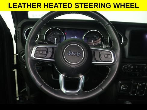 Used 2022 Jeep Wrangler Unlimited Sahara w/ Cold Weather Group AWD/4WD image 8