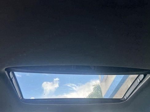 Used 2023 Honda Passport EX-L image 11