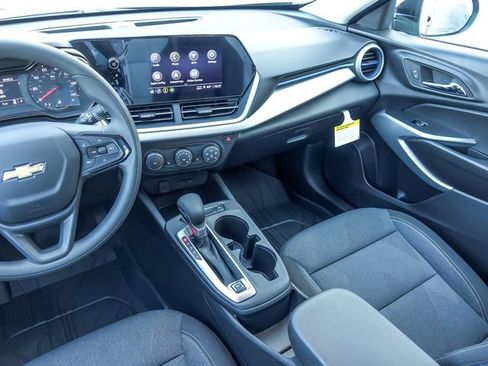 New 2026 Chevrolet Trax LS FWD image 17