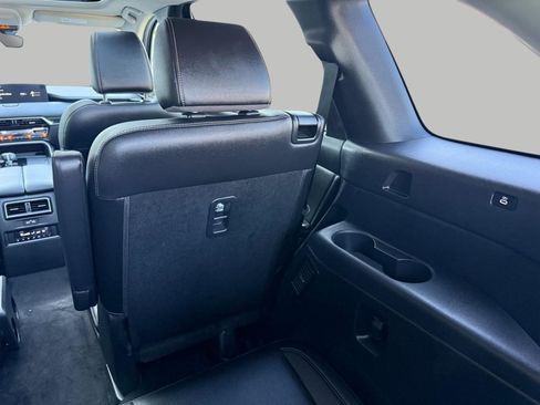 Used 2025 MAZDA CX-90 3.3 Turbo w/ Premium Sport Pkg image 31