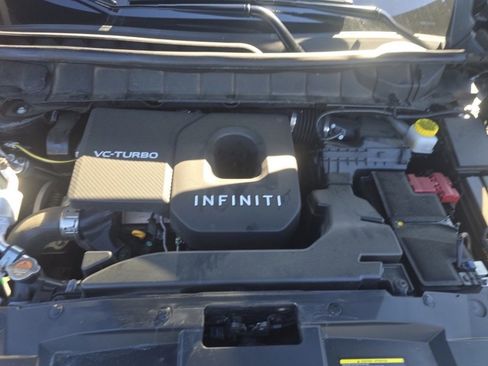 Certified 2025 INFINITI QX60 Pure image 6