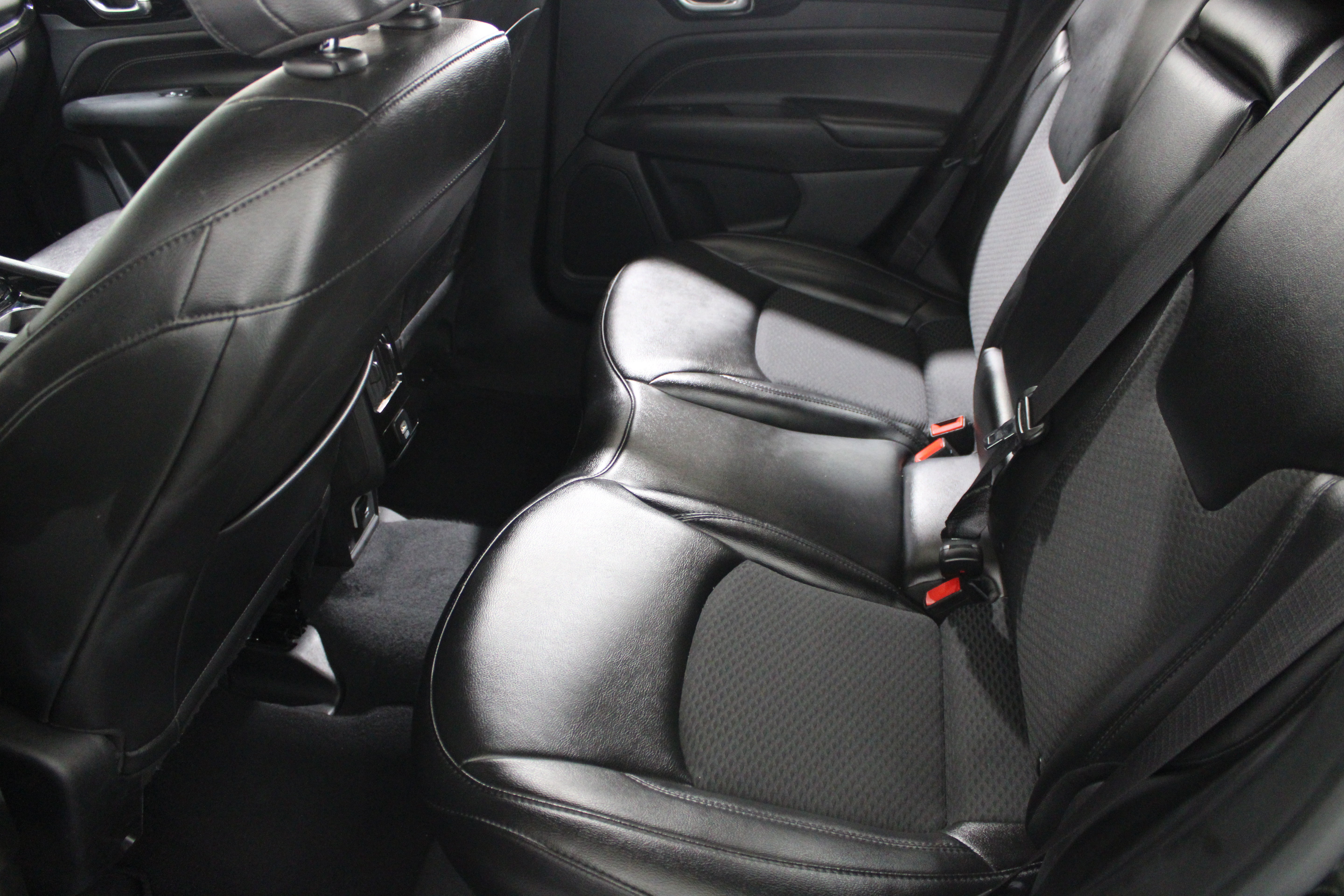 Used 2022 Jeep Compass Latitude FWD image 28