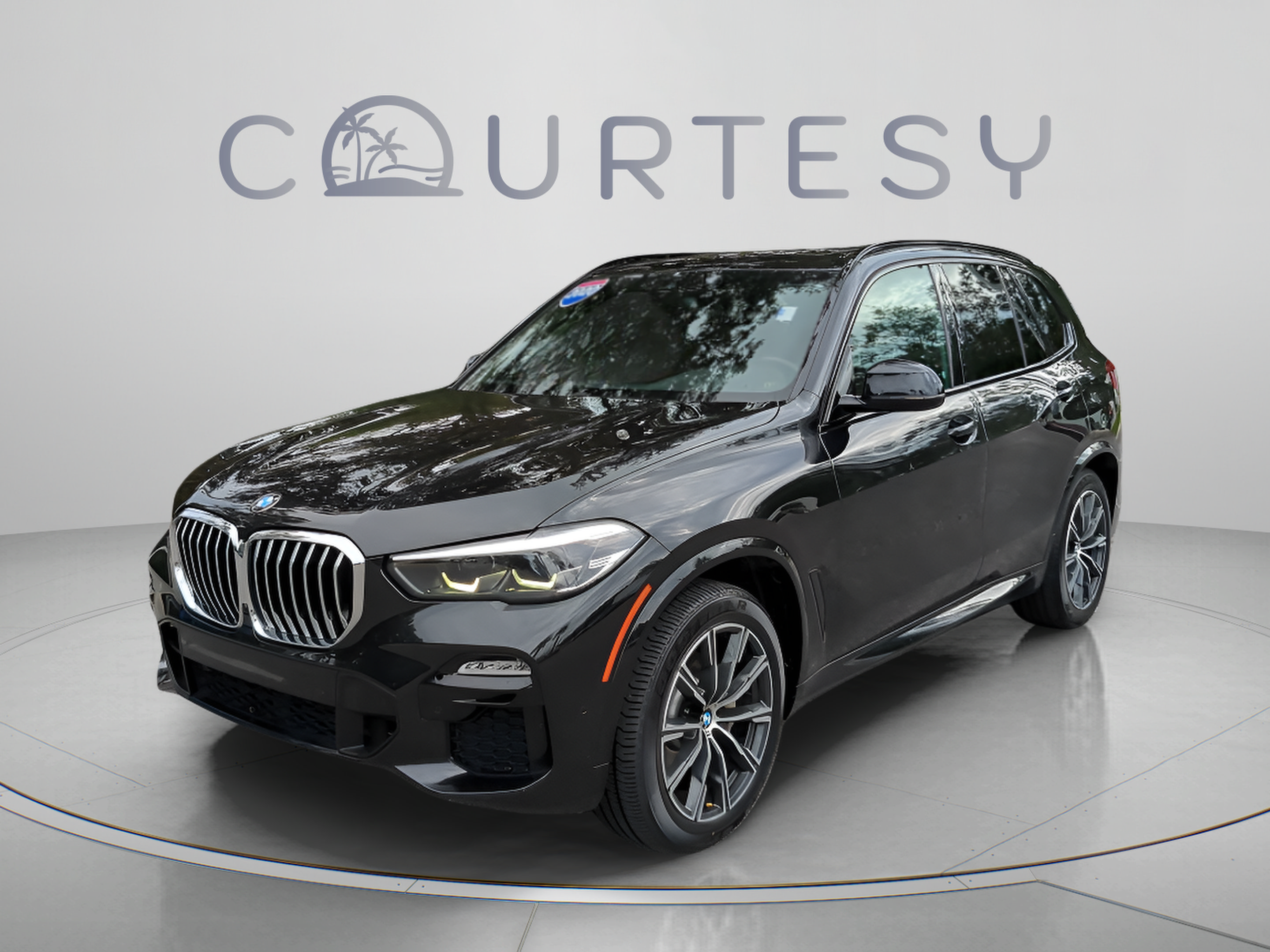 Used 2020 BMW X5 sDrive40i w/ M Sport Package RWD image 2