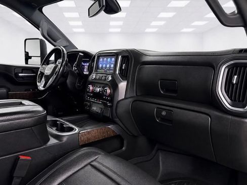 Used 2020 GMC Sierra 2500 Denali w/ Gooseneck/5TH Wheel Package AWD/4WD image 16