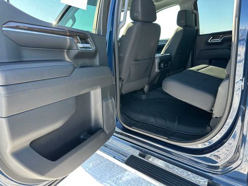 Used 2022 Chevrolet Silverado 1500 LT w/ Diesel Off-Road Package image 15