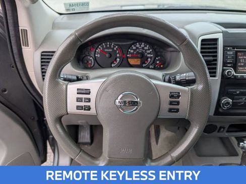 Used 2016 Nissan Frontier SV RWD image 12