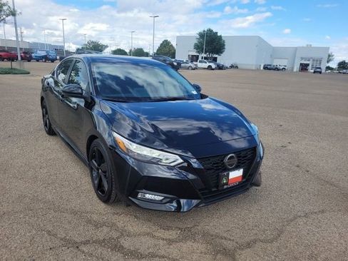 Certified 2023 Nissan Sentra SR w/ Midnight Edition Package FWD image 4