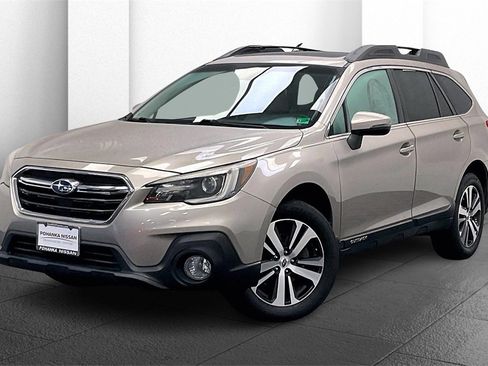 Used 2019 Subaru Outback 3.6R Limited image 11