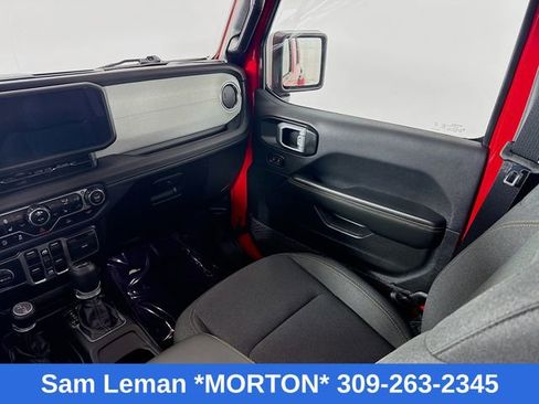 Used 2024 Jeep Wrangler Sahara w/ Technology Group image 23