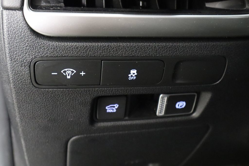 Used 2024 Hyundai Palisade SEL FWD image 24