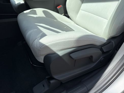 New 2026 Hyundai Santa Fe SE image 11