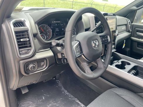 New 2026 RAM 2500 Big Horn AWD/4WD image 45