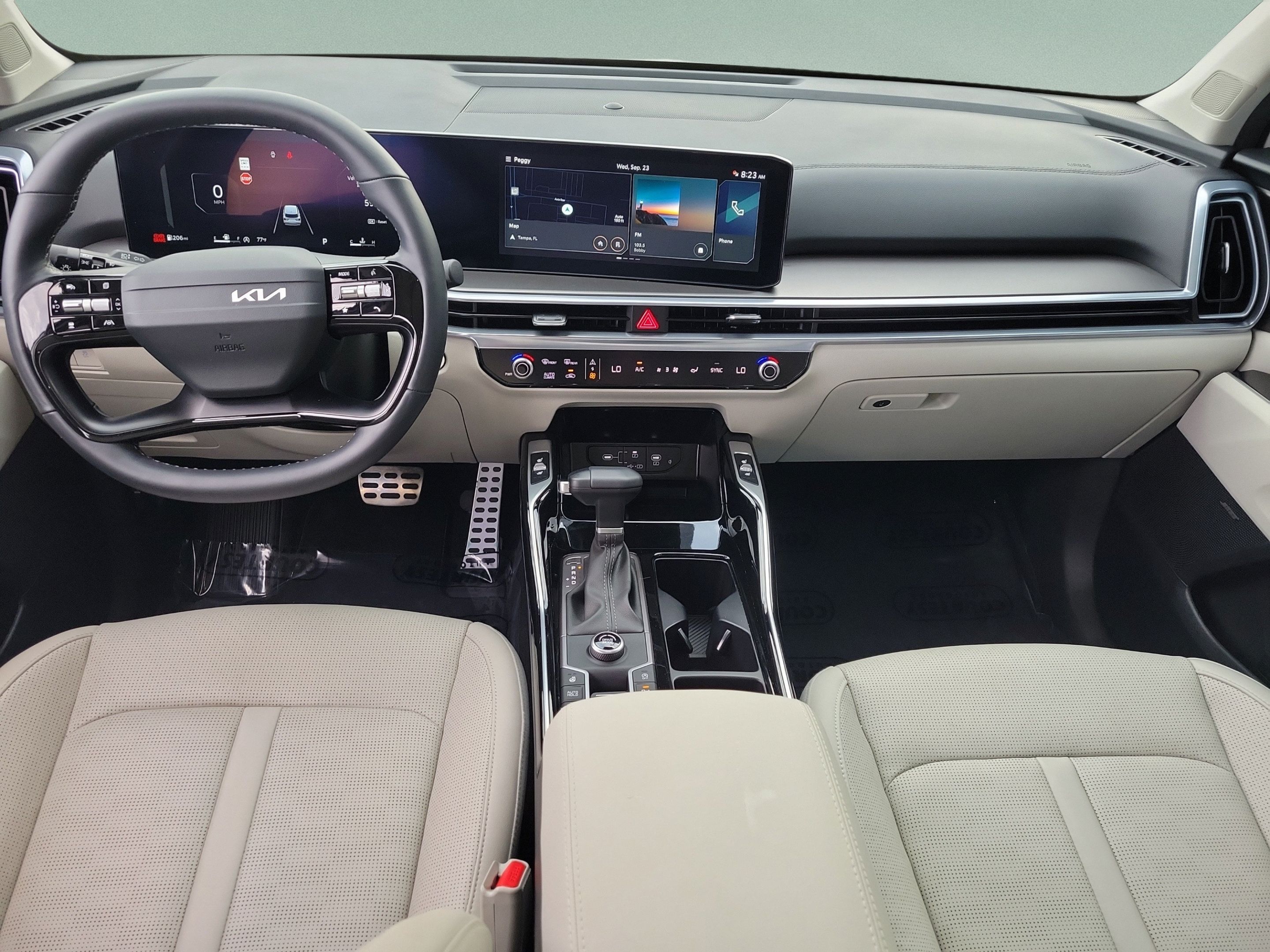 Certified 2026 Kia Sorento SX FWD image 8