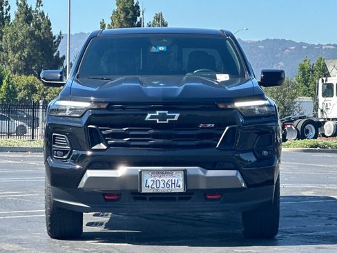Used 2023 Chevrolet Colorado Z71 w/ Z71 Convenience Package 2 AWD/4WD image 9
