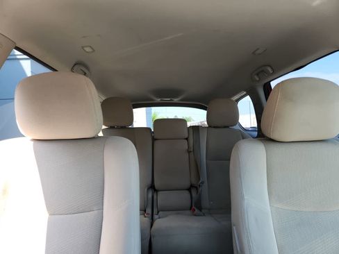 Used 2016 Nissan Pathfinder SV w/ Cargo Package FWD image 17