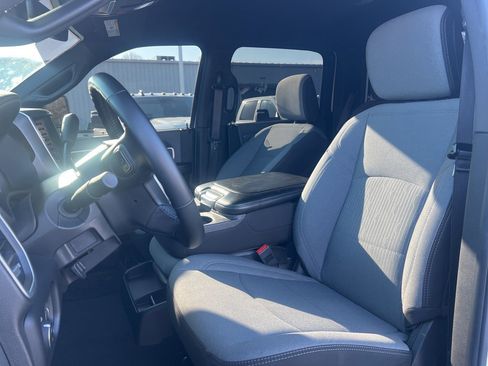 Used 2023 RAM 2500 Big Horn w/ Level 1 Equipment Group image 13