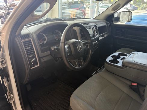 Used 2017 RAM 1500 Tradesman w/ Popular Equipment Group image 16