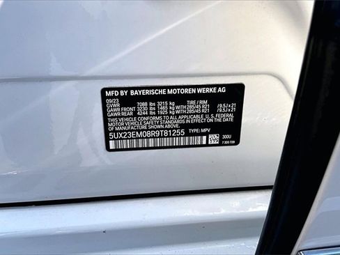 Used 2024 BMW X7 xDrive40i image 19