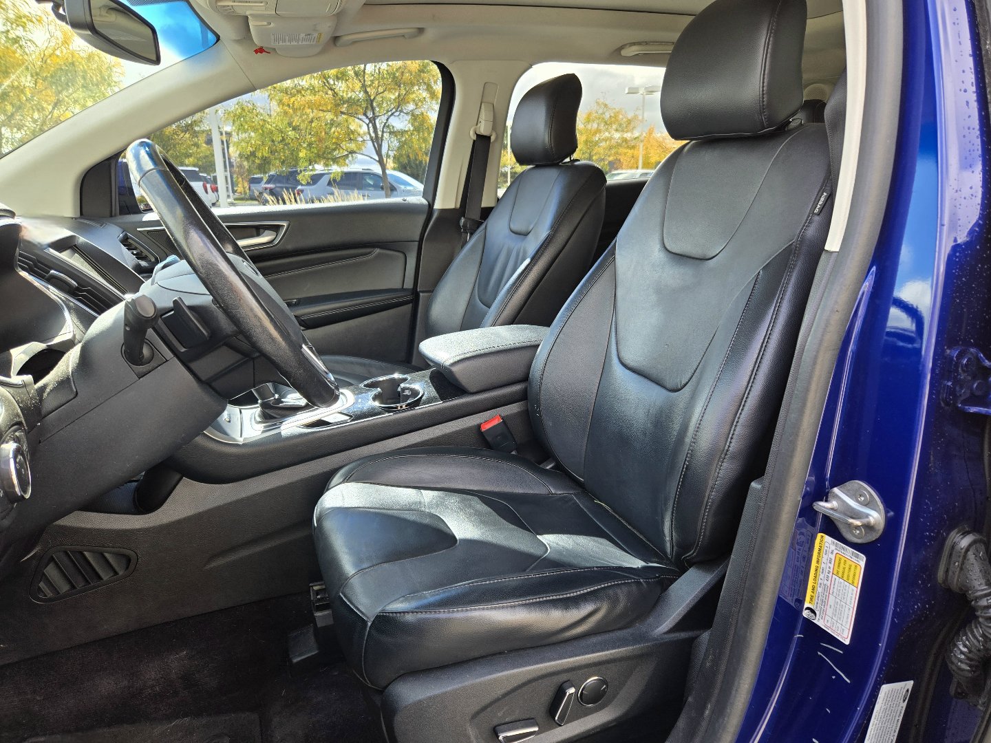 Used 2015 Ford Edge Titanium AWD/4WD image 2