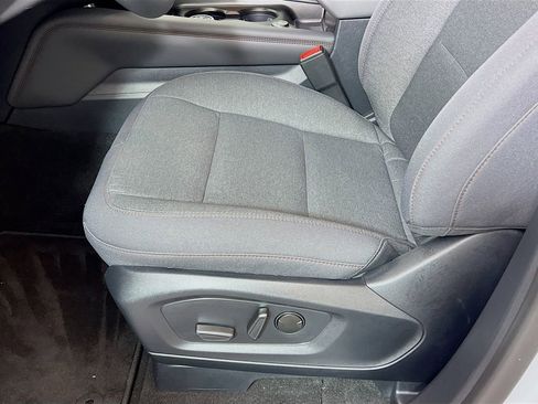 Used 2025 Ford Explorer Active image 24