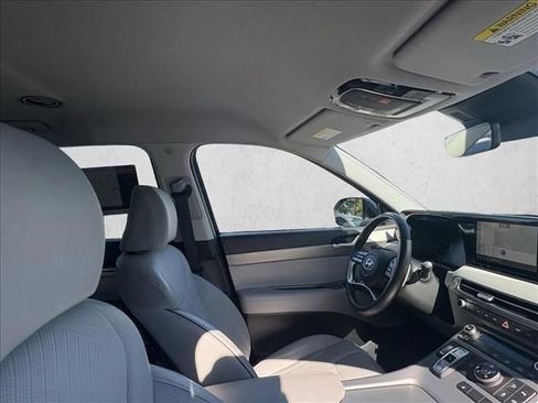 Used 2023 Hyundai Palisade SEL w/ Cargo Package image 25
