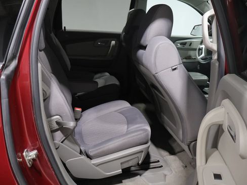 Used 2010 Chevrolet Traverse LT AWD/4WD image 22