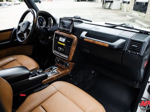 Used 2014 Mercedes-Benz G 63 AMG 4MATIC image 23