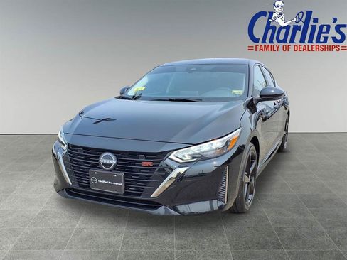 Certified 2024 Nissan Sentra SR FWD image 1