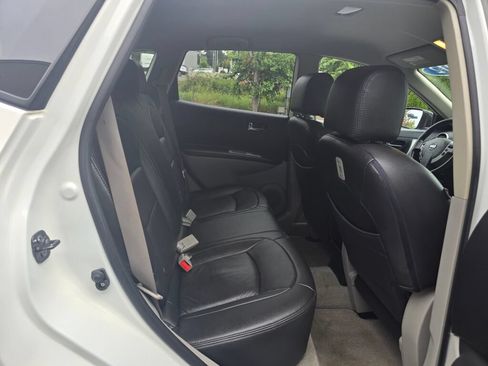 Used 2012 Nissan Rogue SV AWD/4WD image 12