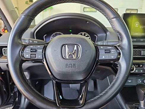 Used 2022 Honda Civic EX image 10