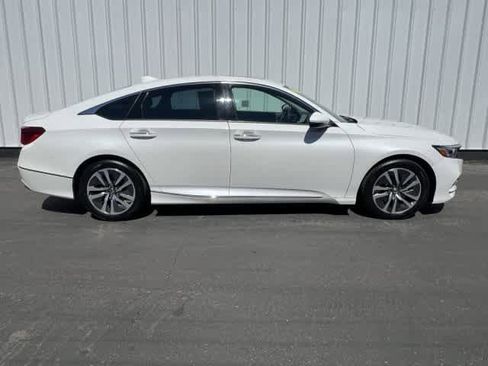Used 2018 Honda Accord Touring image 7
