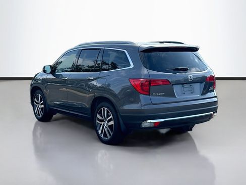 Used 2017 Honda Pilot Elite image 5