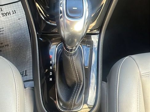 Used 2019 Buick Encore Essence image 20