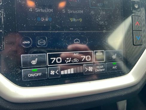 Used 2023 Subaru Ascent Limited w/ Technology Package AWD/4WD image 8