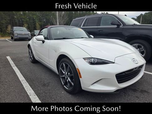 Used 2018 MAZDA MX-5 Miata Grand Touring image 1