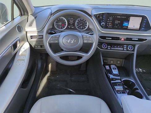 Used 2023 Hyundai Sonata SEL FWD image 11
