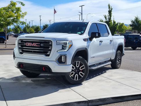 Used 2021 GMC Sierra 1500 AT4 w/ AT4 Premium Package AWD/4WD image 1