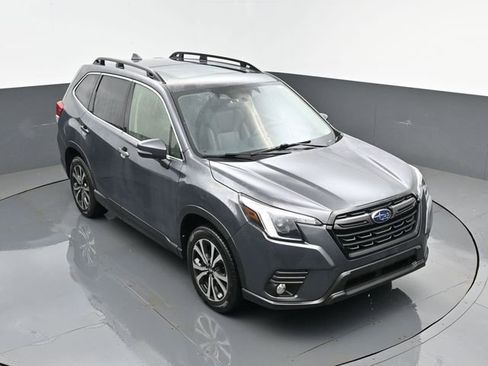 Used 2023 Subaru Forester Limited image 23