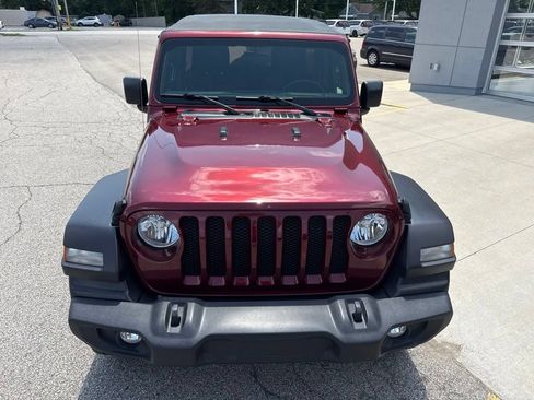 Used 2021 Jeep Wrangler Unlimited Sport AWD/4WD image 12