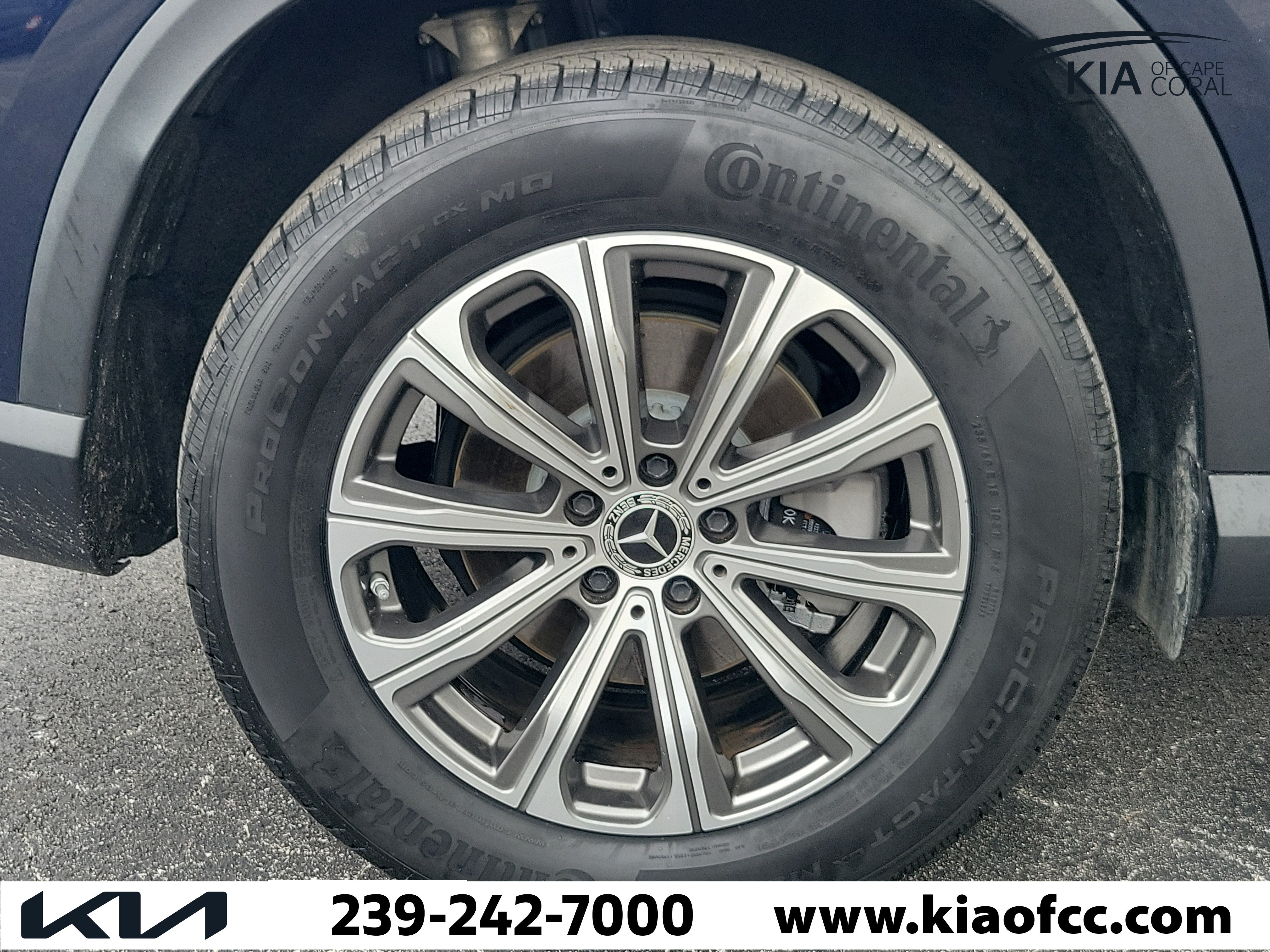 Used 2023 Mercedes-Benz GLC 300 4MATIC image 9