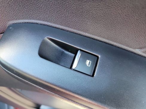 Used 2023 Ford Escape ST-Line image 8