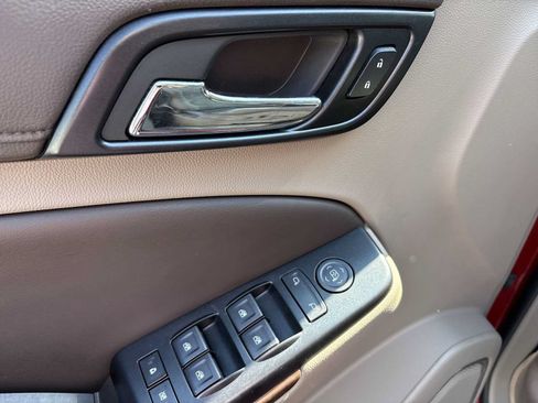 Used 2015 Chevrolet Tahoe LS RWD image 21