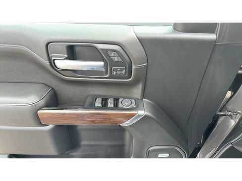 Used 2019 GMC Sierra 1500 SLT w/ SLT Premium Package AWD/4WD image 11