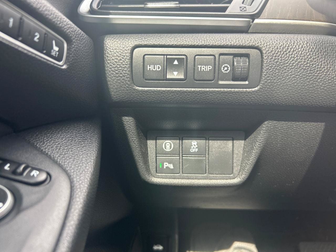Used 2020 Honda Accord Touring image 17