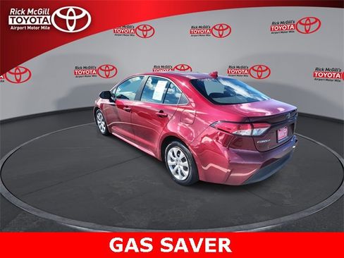 Used 2024 Toyota Corolla LE image 6