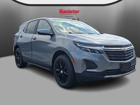 Used 2024 Chevrolet Equinox LT AWD/4WD image 3