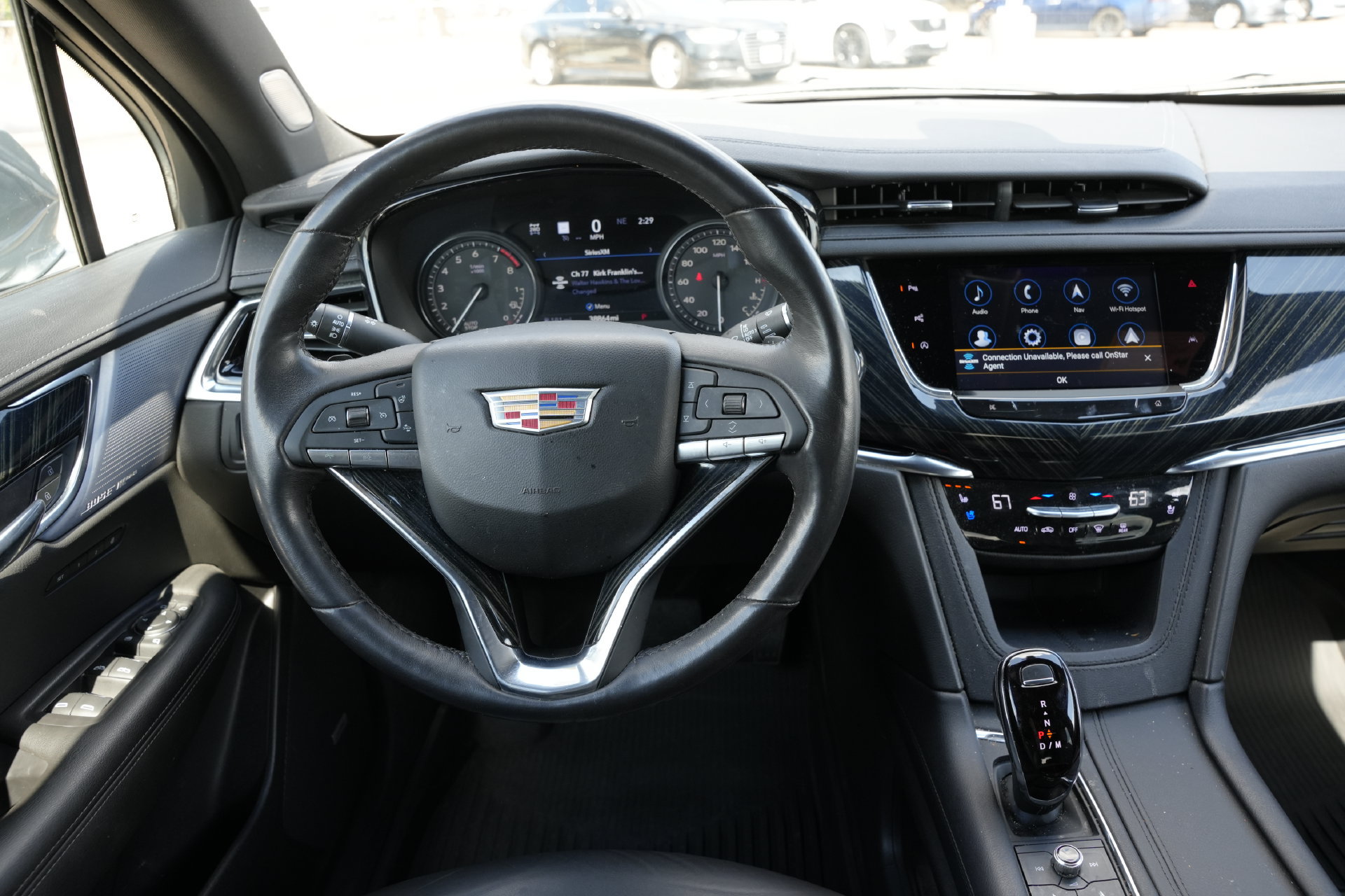Used 2024 Cadillac XT6 Premium Luxury w/ Technology Package AWD/4WD image 10